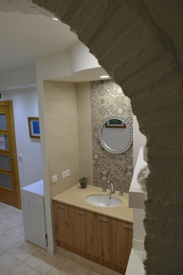Casa Del Carmen I - Parking Incluido Lägenhet Tudela Exteriör bild